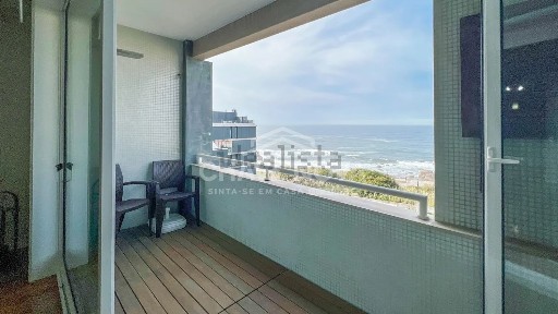 Apartamento T2 à venda na Rua Jorge Dias s/n