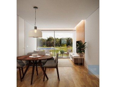Apartamento T2 à venda na Rua Freire de Andrade, 135