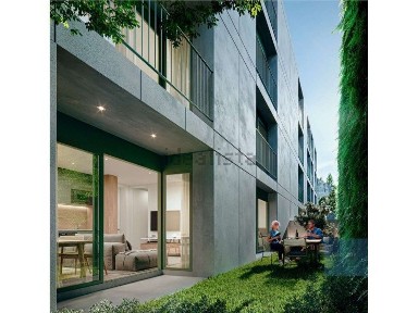 Apartamento T1 à venda na Rua da Alegria