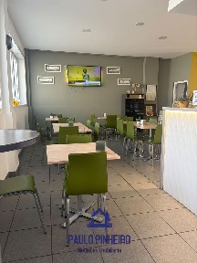 Cafetaria para trespasse na Rua Nova da Gandra
