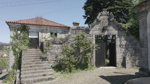 Quinta à venda no Largo Santa Marinha, 28