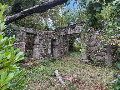 Moradia geminada à venda em Candemil