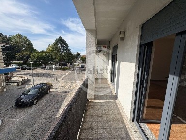 Apartamento T2 à venda em Currelos