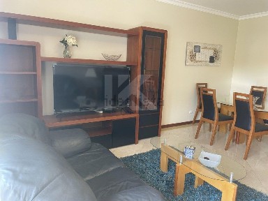 Arrendamento de apartamento T2 na Ajuda - Amparo - Piornais