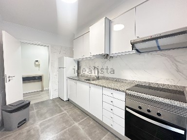 Arrendamento de apartamento T1 na Rua da Casa Branca