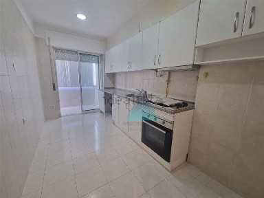 Arrendamento de apartamento T2 na Cruz de Pau