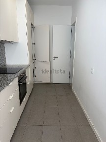 Arrendamento de apartamento T2 na Rua Carvalho Freirinha