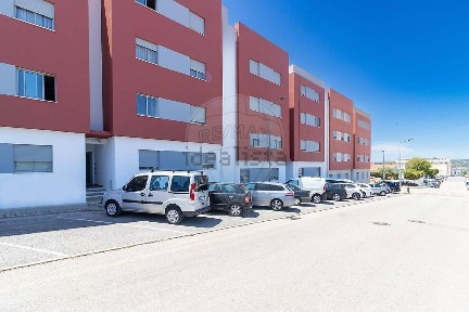 Estômbar e Parchal, Bela Vista, Rua Mouzinho de Albuquerque