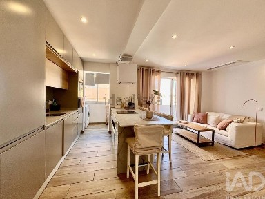 Arrendamento de apartamento T2 no Alto de Santo António - Bom João - João de Deus