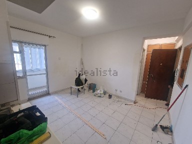 Arrendamento de apartamento T0 na Avenida dos Cravos Vermelhos s/n