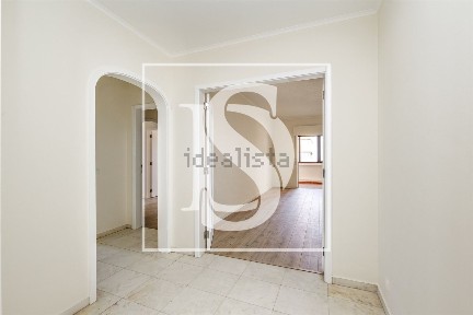 Arrendamento de apartamento T2 na Rua Febus Moniz, 1