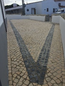 Moradia independente à venda na Rua descendente, 10