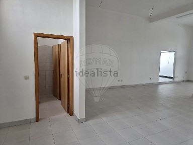 Espaço comercial à venda em Rebordosa