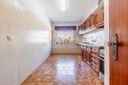 Apartamento T2 à venda na Rua Manuel Francisco Cordeiro Foito, 4