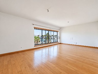 Apartamento T2 à venda no Casal do Marco