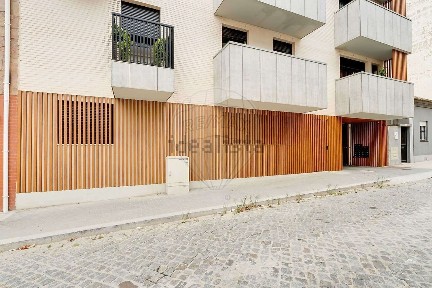 Apartamento T1 à venda na Rua 22