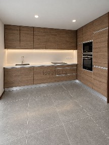 Arrendamento de apartamento T1 na Rua Armando Bacelar