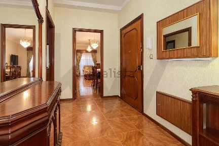 Apartamento T2 à venda na General Torres