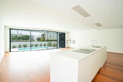 Apartamento T3 à venda na joao paulo sousa II
