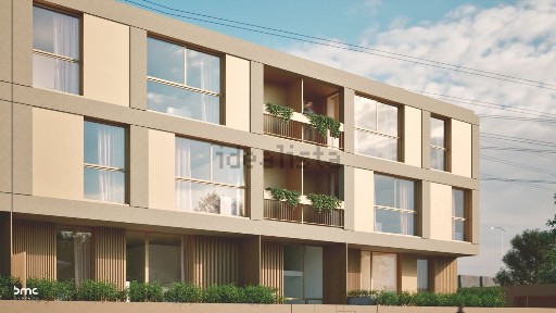 Apartamento T2 à venda na Rua Dona Antónia Augusta de Sousa