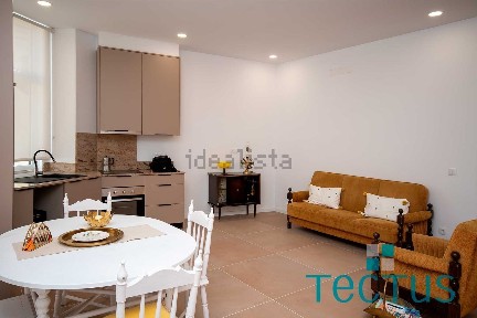 Arrendamento de apartamento T2 na Avenida da Liberdade s/n