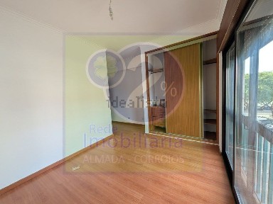 Apartamento T3 à venda no Casal do Marco