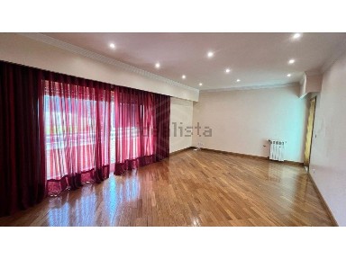 Apartamento T2 à venda em São João de Ver