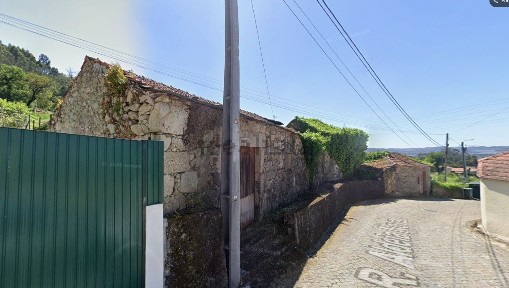 Casa de aldeia à venda na Rua da Aldeia Nova s/n