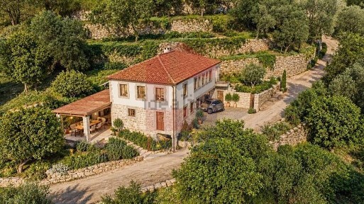 Quinta à venda em Vilela - Seramil - Paredes Secas