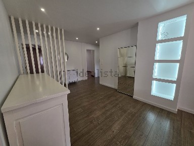 Apartamento T3 à venda na Rua do Variante
