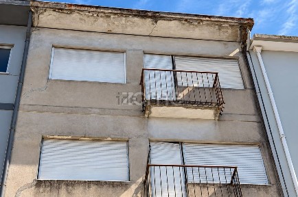 Apartamento T2 à venda na Rua de São Brás, 256