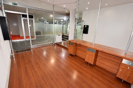 Arrendamento de espaço comercial na Rua de 5 de Outubro, 156