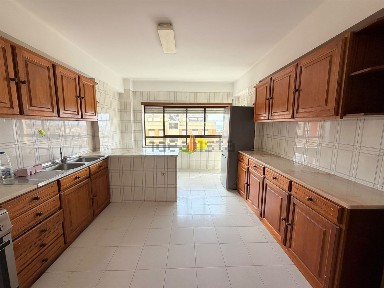 Arrendamento de apartamento T2 no Centro da Figueira da Foz