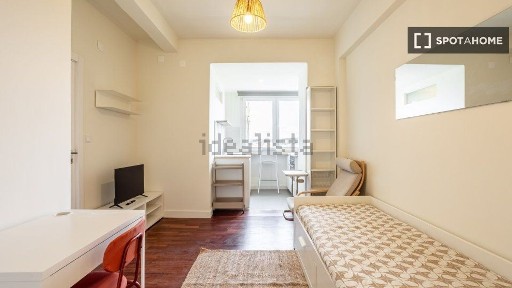 Arrendamento de apartamento T0 na Rua Gregório Lopes