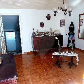Moradia independente à venda na Chamusca