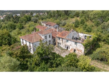 Quinta à venda em Antuzede e Vil de Matos