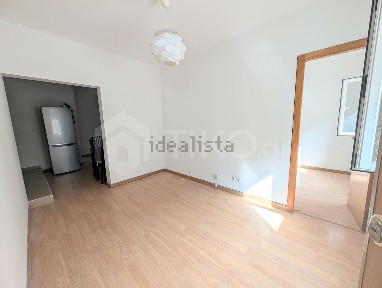 Apartamento T2 à venda na Avenida Ivens