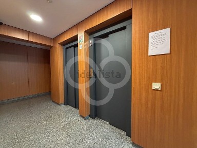 Apartamento T1 à venda na Alameda dos Oceanos, 55