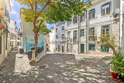 Apartamento T3 à venda na Baixa