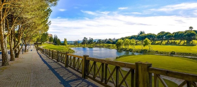 Apartamento T3 à venda na Belas Clube Campo