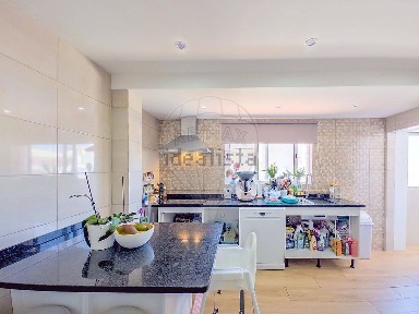 Apartamento T2 à venda na Rua da Liberdade