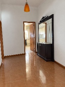 Apartamento T2 à venda na Rua Florbela Espanca