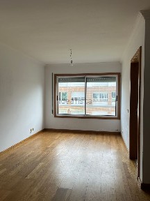Apartamento T1 à venda no Centro de São Mamede de Infesta - Laranjeiras
