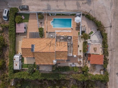 Moradia independente à venda em Urbanização Vale da Telha