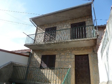 Moradia em banda à venda em Capinha