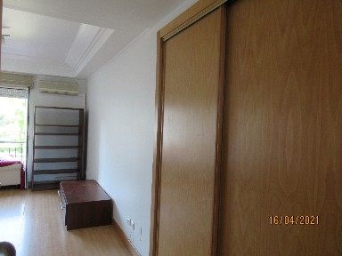 Apartamento T1 junto Saldanha