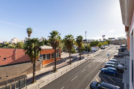 Apartamento T2 à venda na Avenida São Jorge da Mina