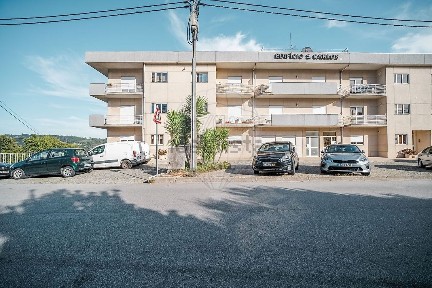 Apartamento T2 à venda em Valpedre