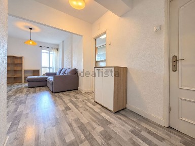 Apartamento T3 à venda no Monte Abraão