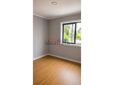Arrendamento de apartamento T1 na Rua Doutor Oliveira Lobo, 165